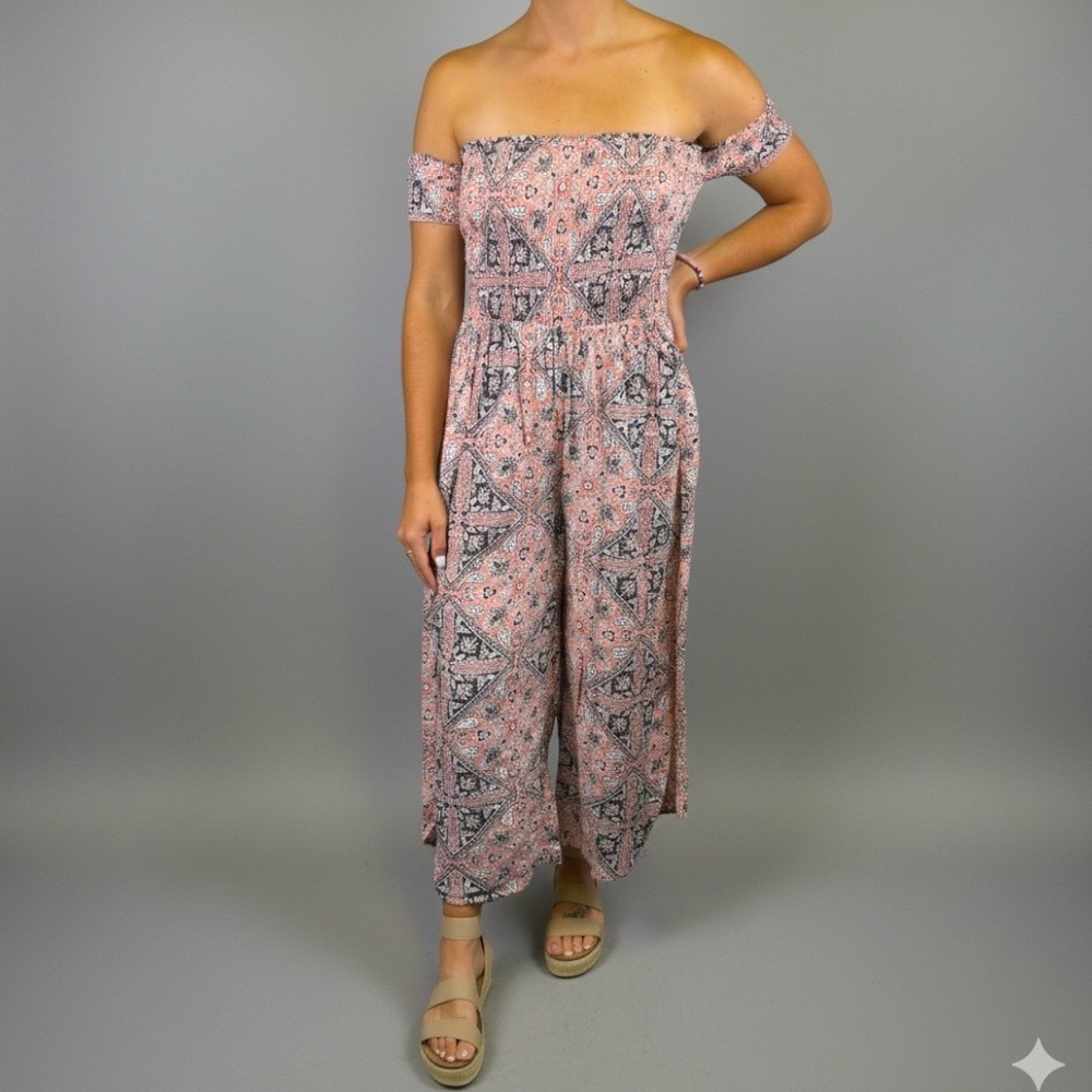 REBELLION‎ Off Shoulder Smocked Wide Leg Romper Jumpsuit Womens L Boho NWT - Picture 2 of 8